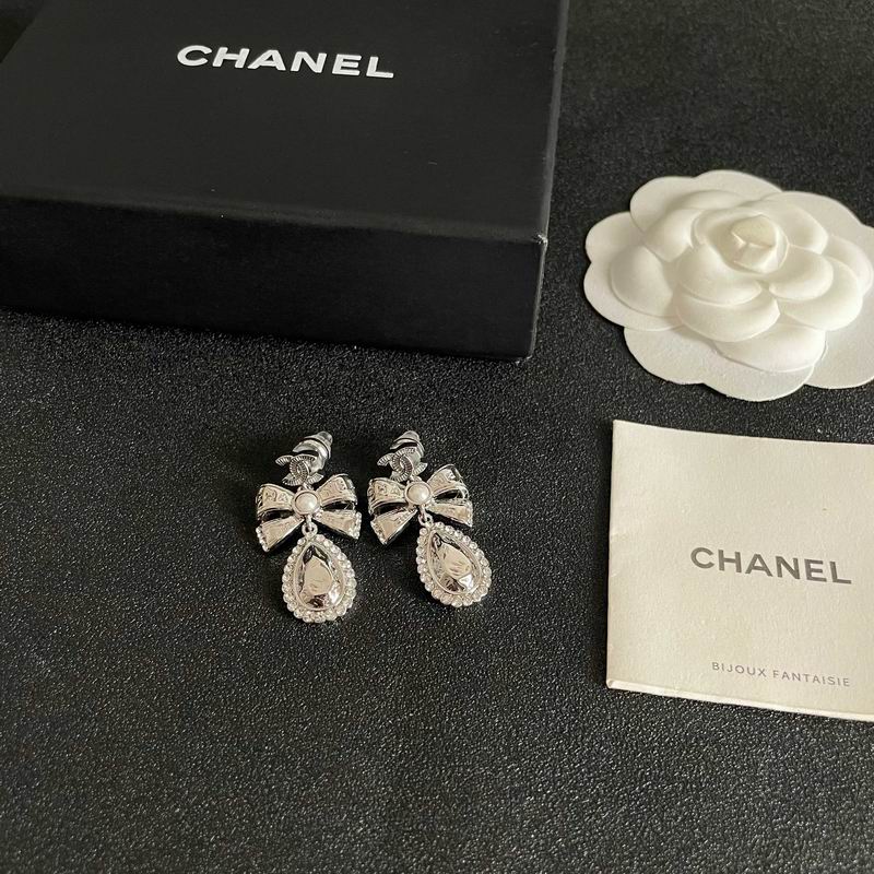 Chanel Earring 06yxs58